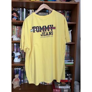 Vintage mens Tommy Hilfiger jeans t shirt. Double sided graphic XL